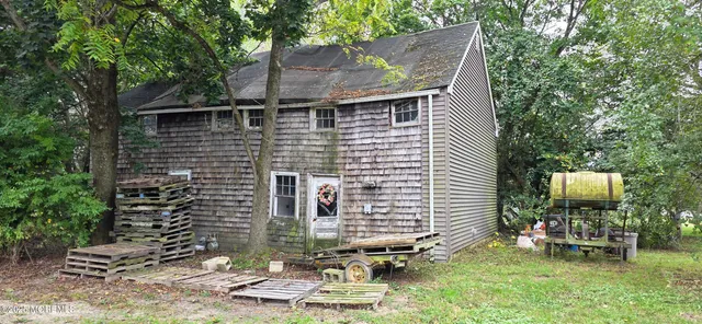 a view of a car garage