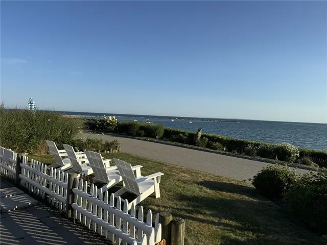 $2,200 | 49 Shore Road, Narragansett, RI 02882