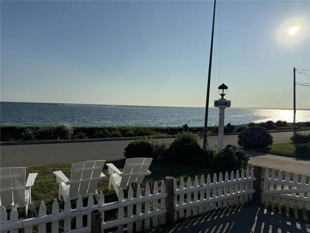 $2,200 | 49 Shore Road, Narragansett, RI 02882