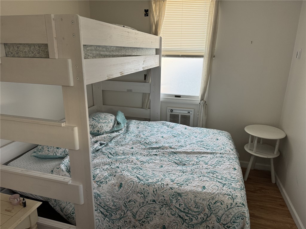 49 Shore Road Narragansett, RI 02882 - Photo 6 of 9