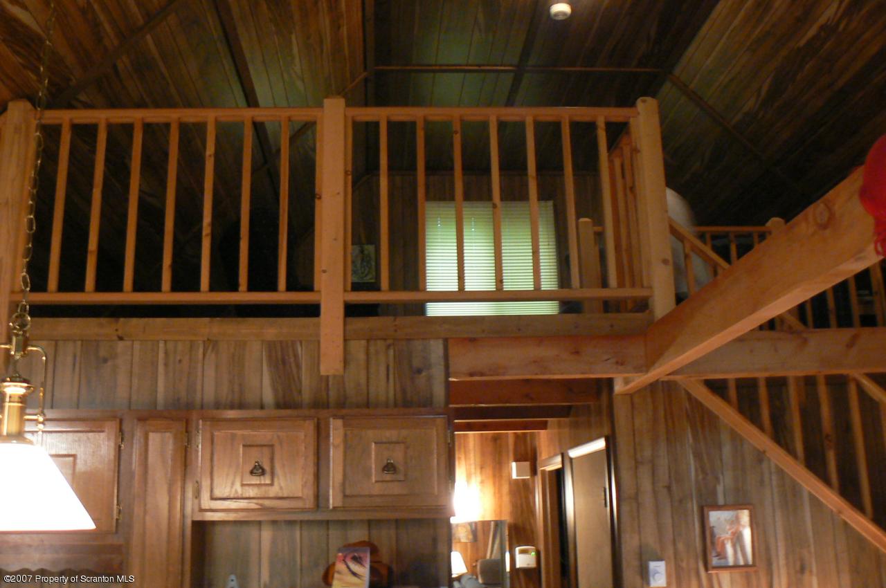 90 Fawn Road Hawley, PA 18428 - Photo 3 of 6 Gallery Image 3