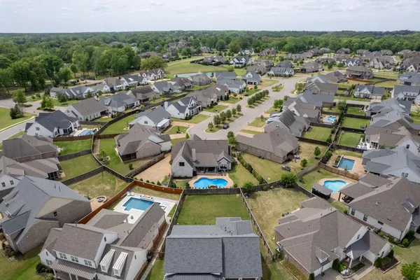 $825,000 | 175 Sunflower View Road, Piperton, TN 38017