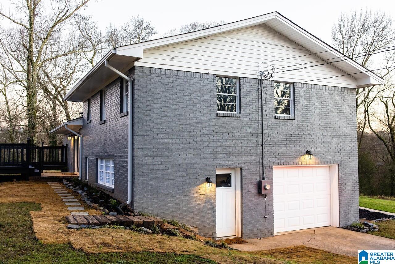 484 Azalea Way Birmingham, AL 35215 - Photo 4 of 22
