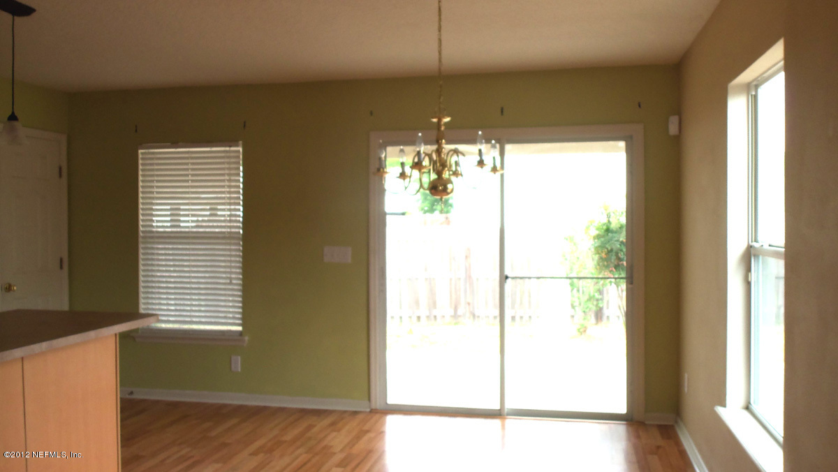 76251 Long Pond Loop Yulee, FL 32097 - Photo 4 of 12 Breakfast area