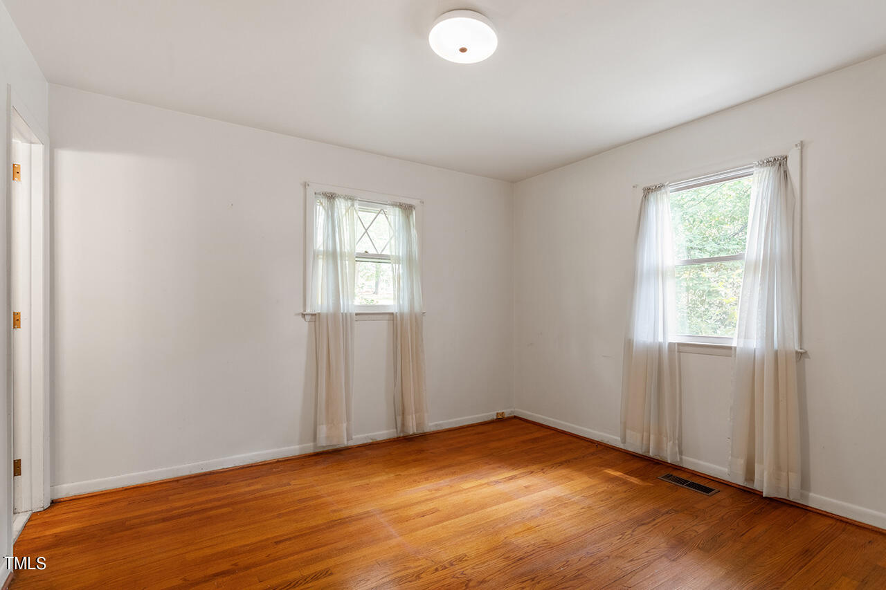 620 King Richard Road Raleigh, NC 27610 - Photo 8 of 17 Primary Bedroom