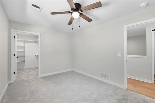 $750,000 | 205-207 Northwest Orchard Drive, Lee's Summit, MO 64063