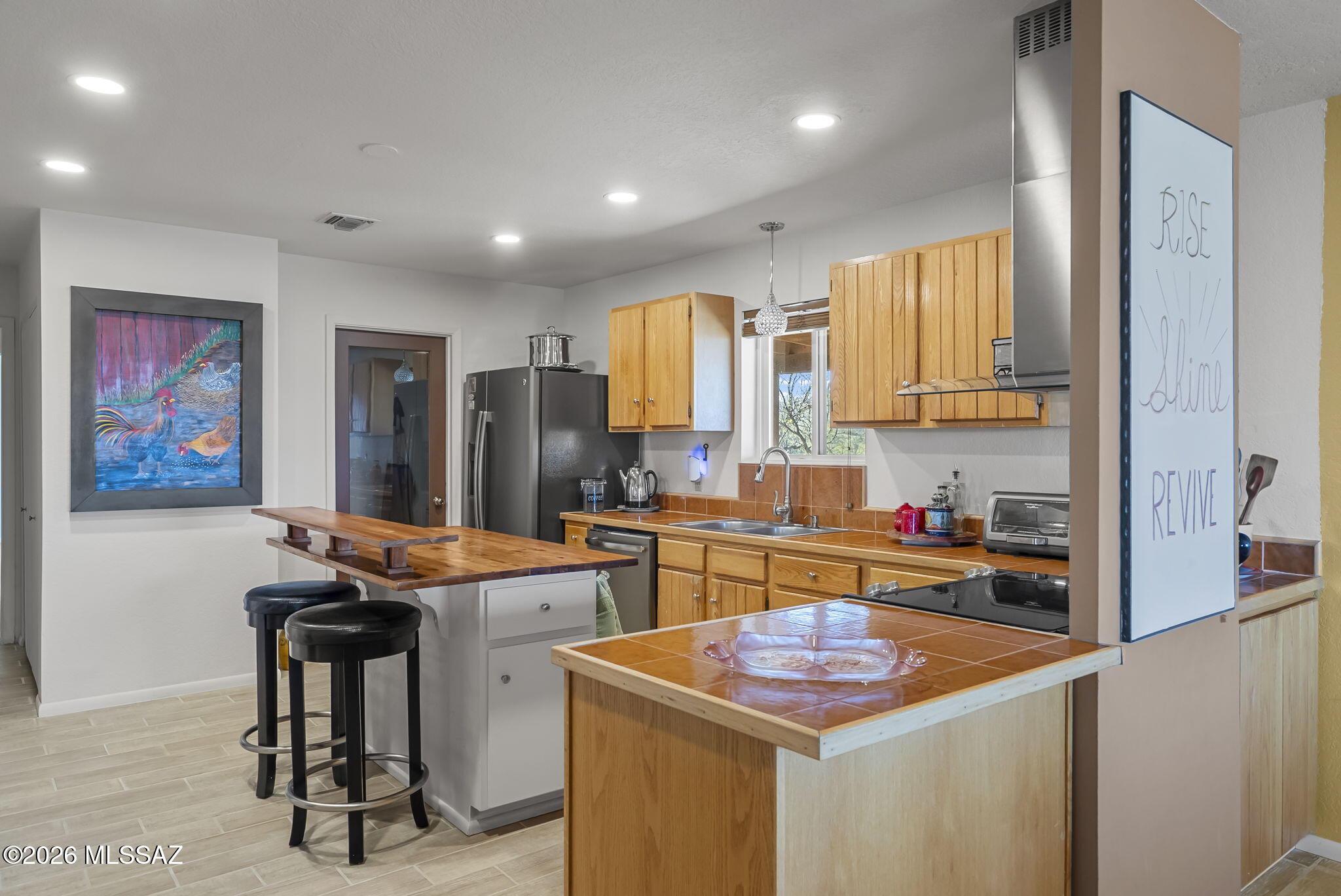 293 Calle Cappela Rio Rico, AZ 85648 - Photo 5 of 35 Gallery Image 5