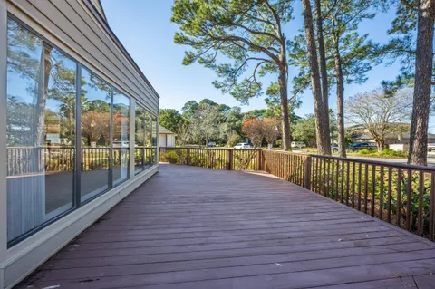 $623,900 | 1567 Whisper Bay Boulevard, Gulf Breeze, FL 32563