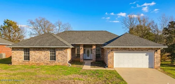 $379,900 | 15002 East Shadow Creek Drive, Biloxi, MS 39532