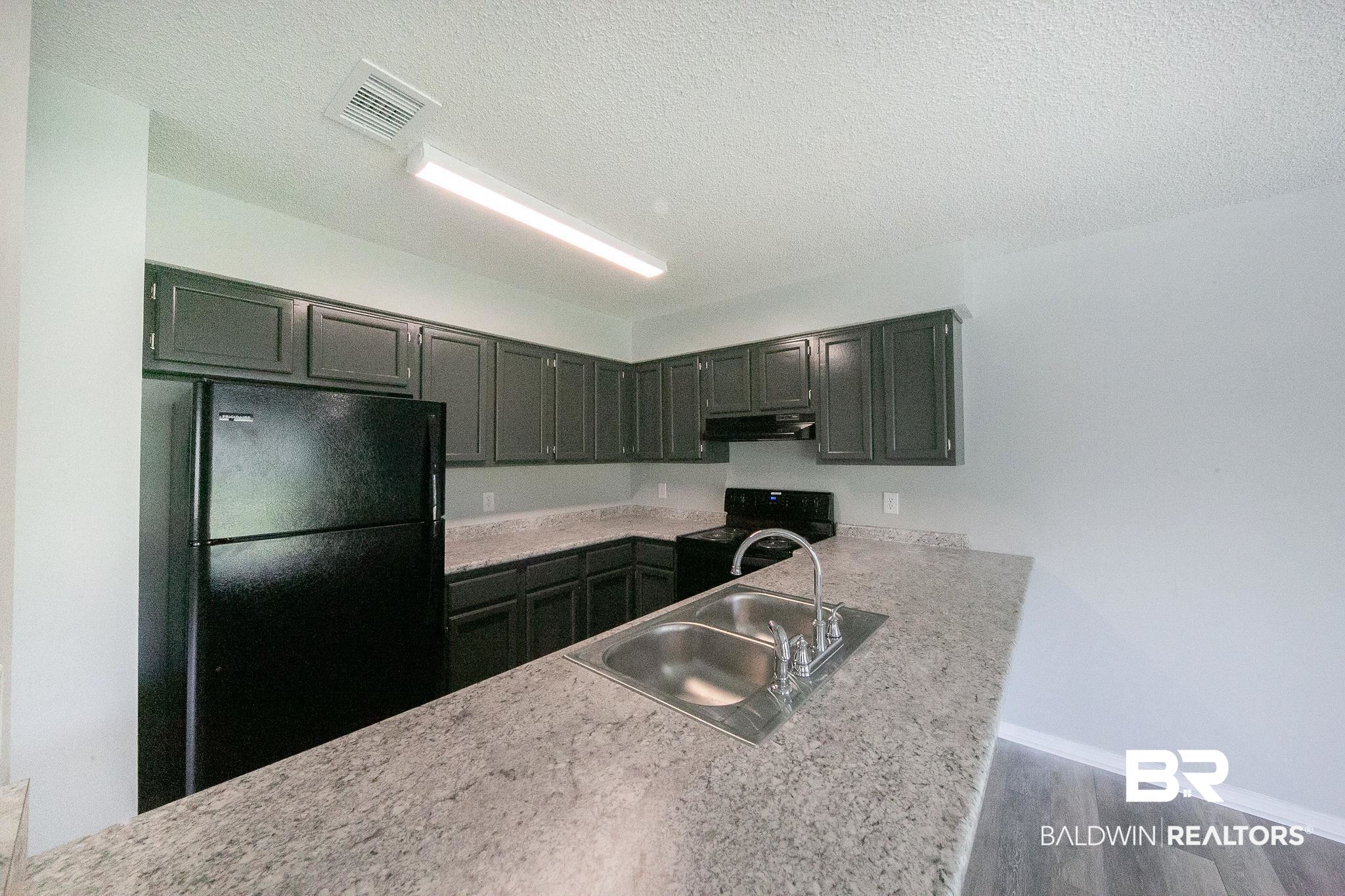 513 West Rose Avenue Foley, AL 36535 - Photo 10 of 50