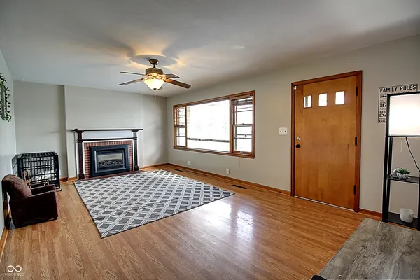 $199,000 | 1035 Scatterfield Road, Anderson, IN 46012