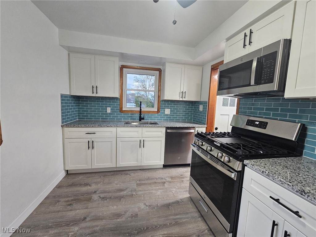 3200 Dentzler Road Parma, OH 44134 - Photo 12 of 32 Kitchen