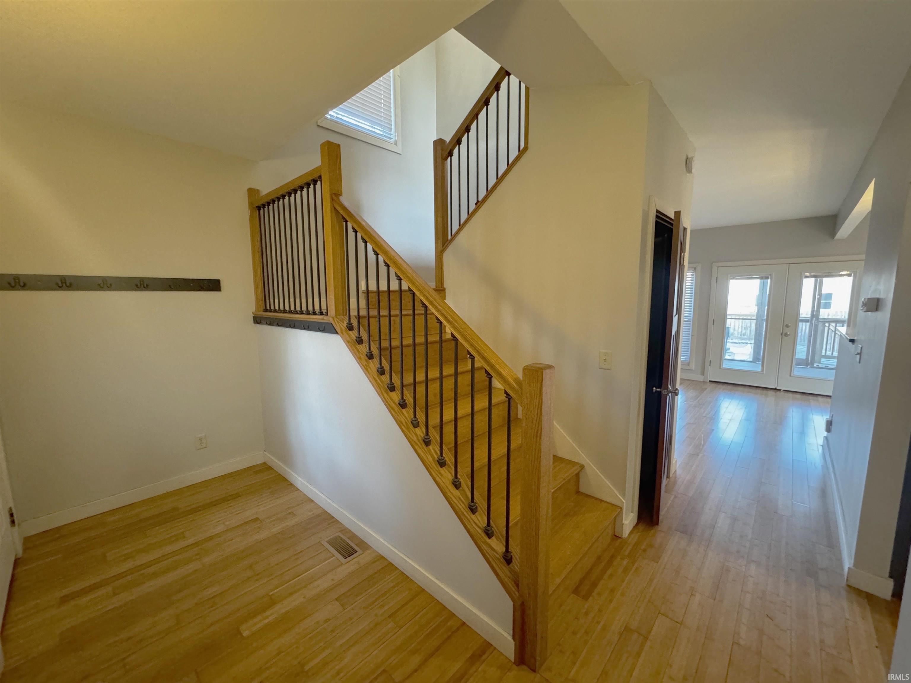 804 West Dodds Street Bloomington, IN 47403 - Photo 3 of 26