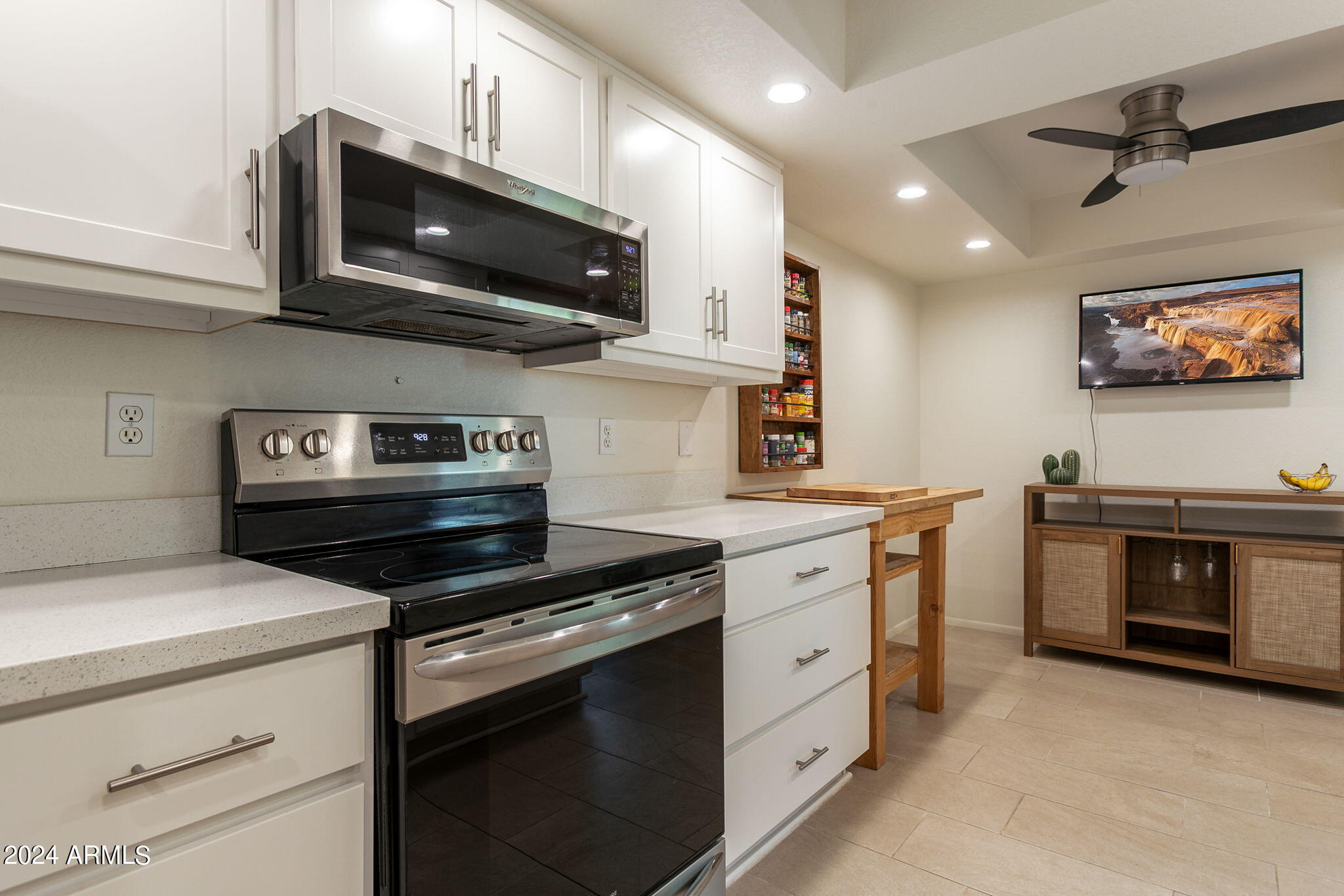 4303 East Cactus Road, Unit 349 Phoenix, AZ 85032 - Photo 19 of 45 22-web-or-mls-4303-e-cactus-rd-349