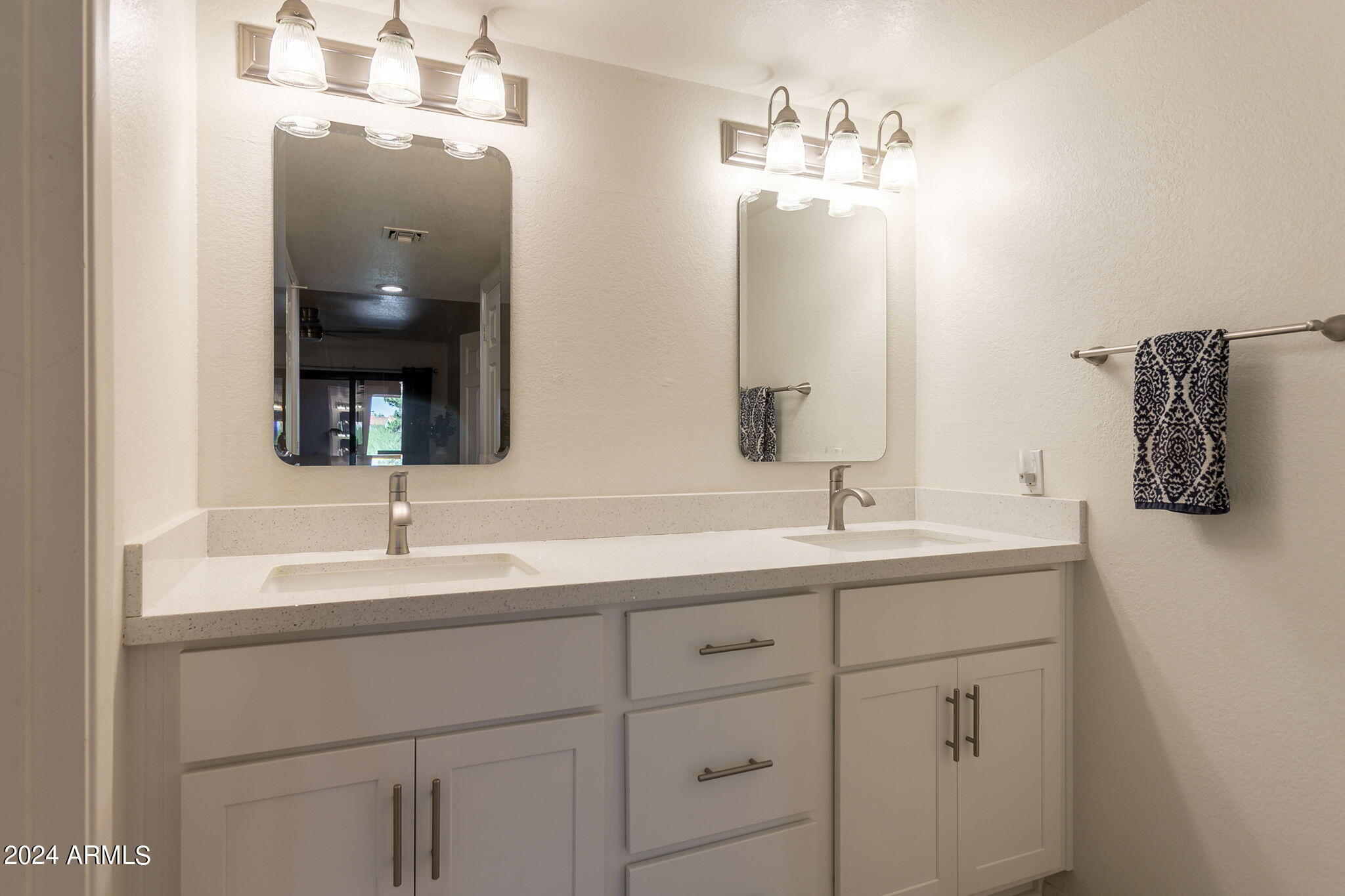 4303 East Cactus Road, Unit 349 Phoenix, AZ 85032 - Photo 30 of 45 30-web-or-mls-4303-e-cactus-rd-349