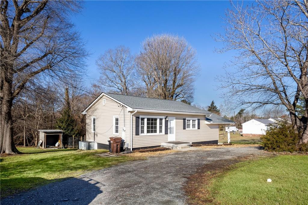 2320 Burch Bridge Road Burlington, NC 27217 - Photo 20 of 21 Gallery Image 20