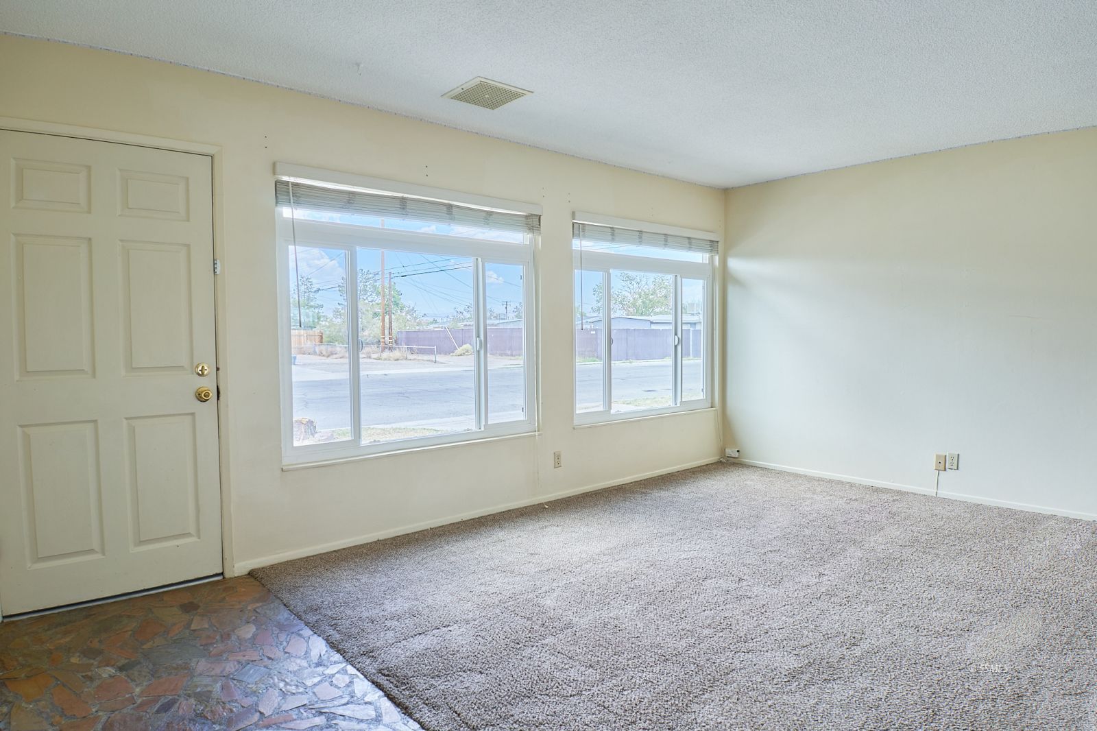 417 Argus Avenue Ridgecrest, CA 93555 - Photo 6 of 22