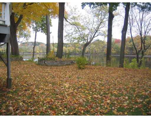 1060 River Road Agawam, MA 01001 - Photo 14 of 14 Gallery Image 14