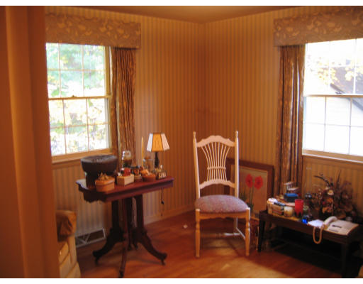1060 River Road Agawam, MA 01001 - Photo 6 of 14 Gallery Image 6