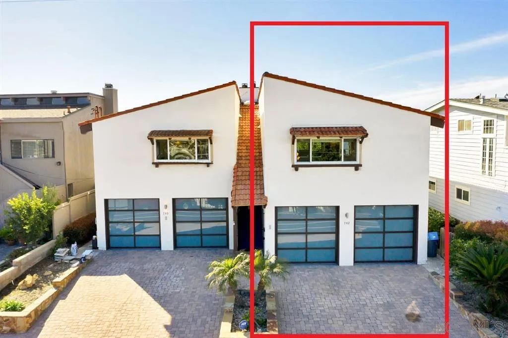 742 Neptune Avenue Encinitas, CA 92024 - Photo 5 of 25 a view of front door