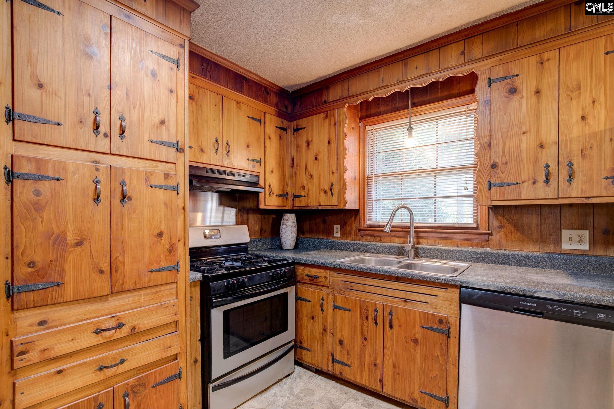 3230 Bush River Road Columbia, SC 29210 - Photo 15 of 36