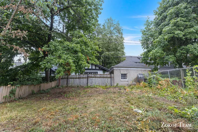 $405,000 | 240 Calkins Avenue Southeast, Grand Rapids, MI 49506