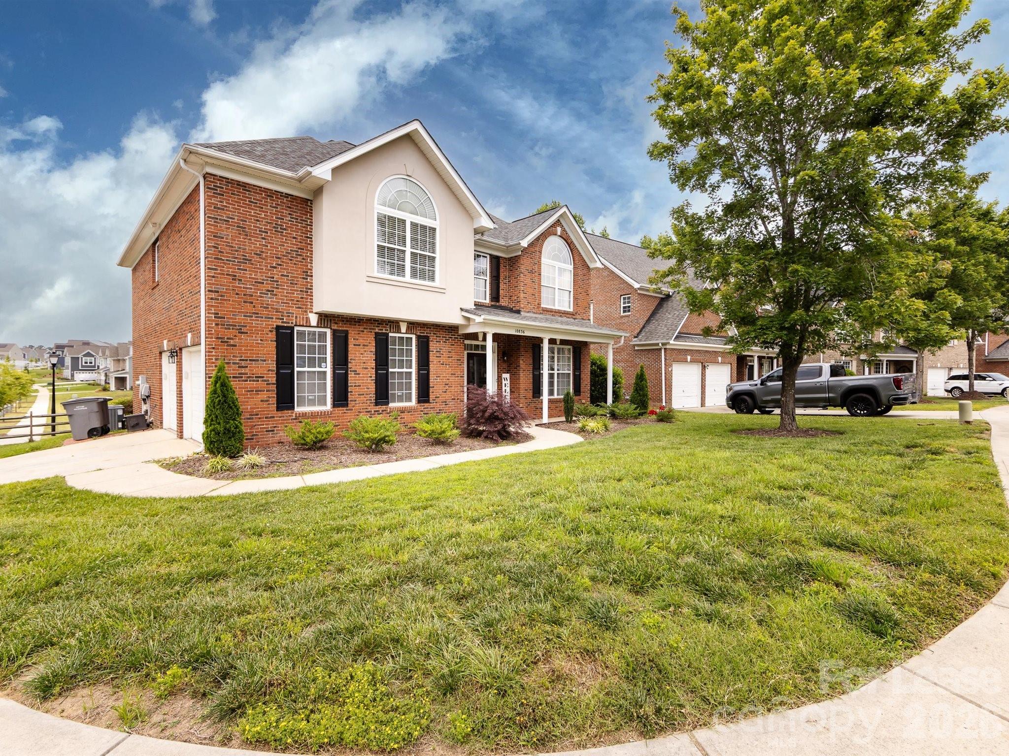 10836 Clark Street Davidson, NC 28036 - Photo 3 of 48