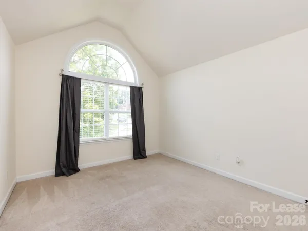 $2,600 | 10836 Clark Street, Davidson, NC 28036