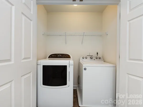 $2,600 | 10836 Clark Street, Davidson, NC 28036