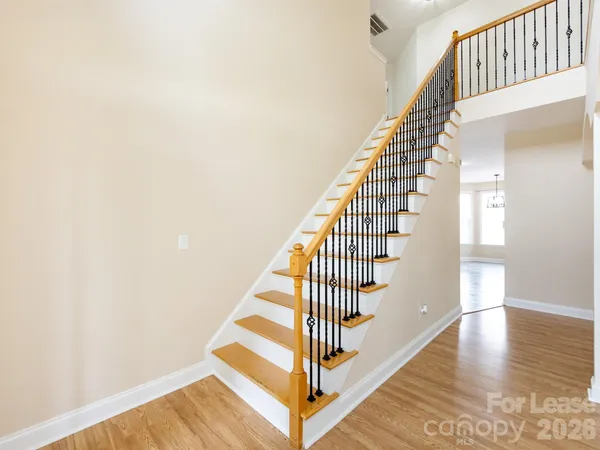 $2,600 | 10836 Clark Street, Davidson, NC 28036