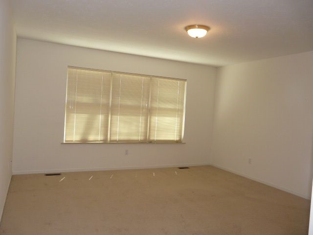 1276 Terra Road Traverse City, MI 49686 - Photo 8 of 15 1813503-7.JPG