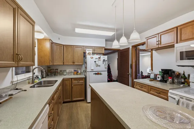 $550,000 | 1110 South Brooks Drive, Bloomington, IN 47401