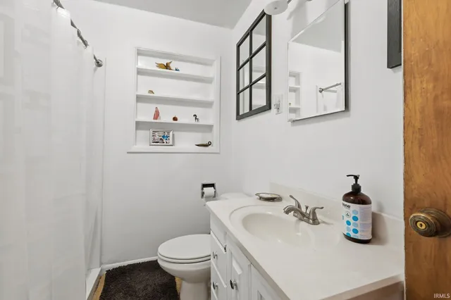 $550,000 | 1110 South Brooks Drive, Bloomington, IN 47401