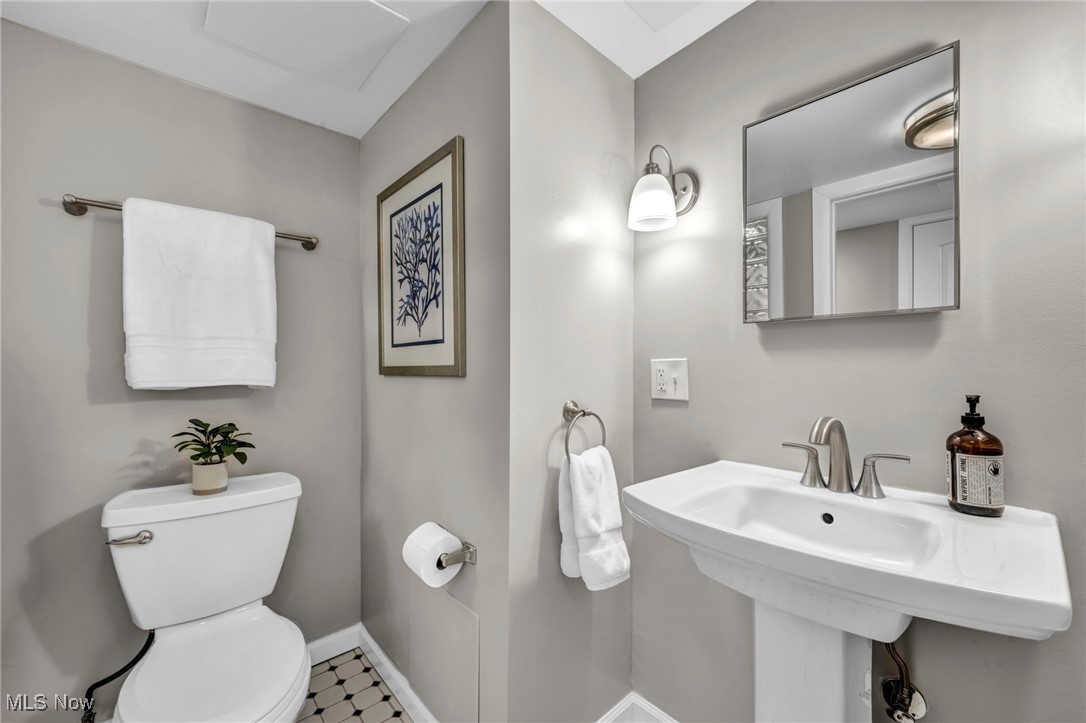 2358 Banning Road Akron, OH 44333 - Photo 39 of 50 Gallery Image 39