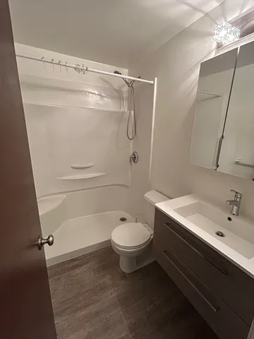 $1,495 | 2 Victory Road, Unit 6, Lynn, MA 01902