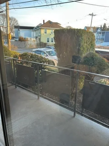 $1,495 | 2 Victory Road, Unit 6, Lynn, MA 01902