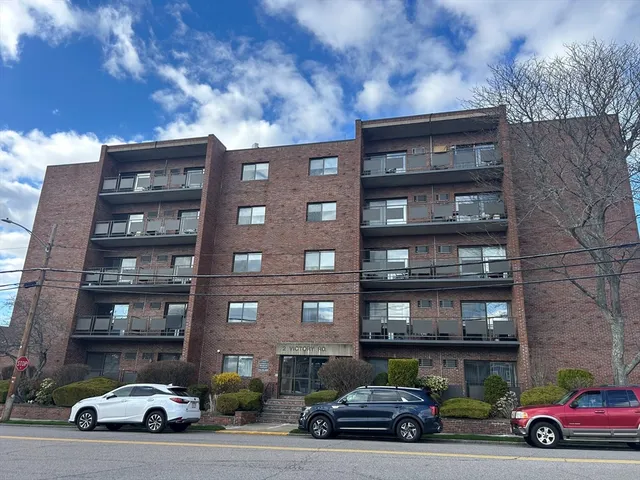 $1,495 | 2 Victory Road, Unit 6, Lynn, MA 01902