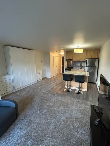 $1,495 | 2 Victory Road, Unit 6, Lynn, MA 01902