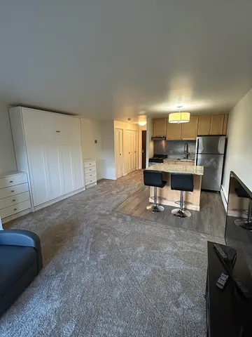 $1,495 | 2 Victory Road, Unit 6, Lynn, MA 01902