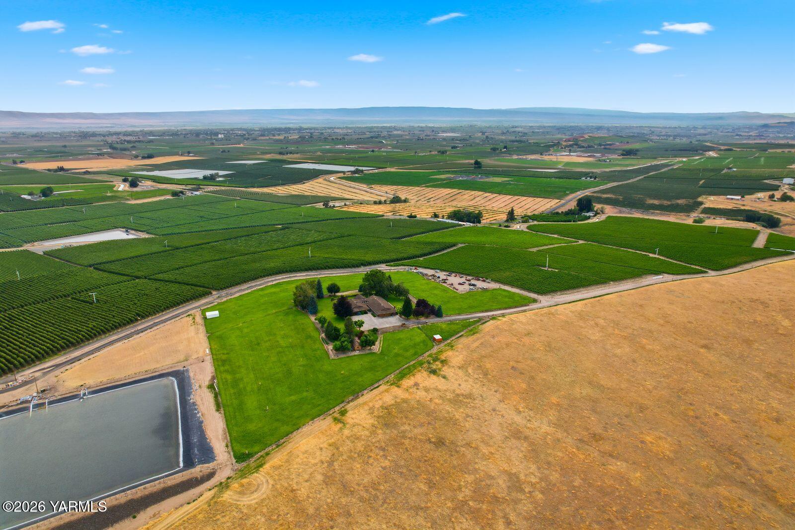 170732 Olsen Road Grandview, WA 98930 - Photo 48 of 58 46 Drone