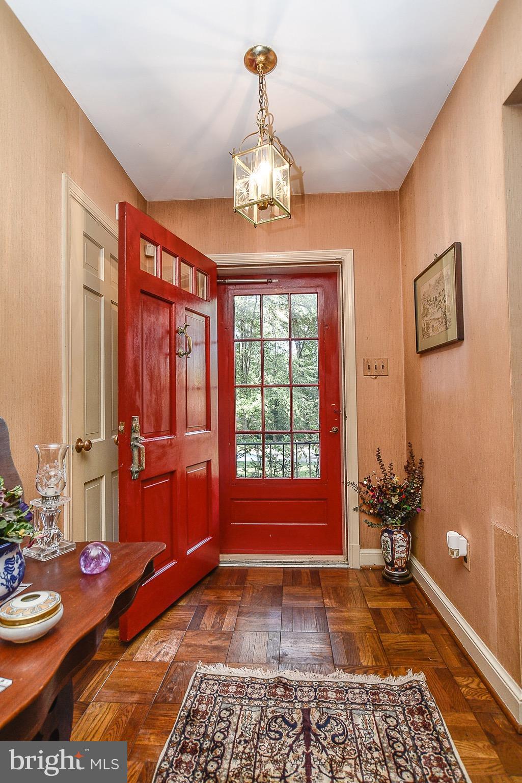 2511 Pinoak Lane Reston, VA 20191 - Photo 3 of 23 Entry Foyer