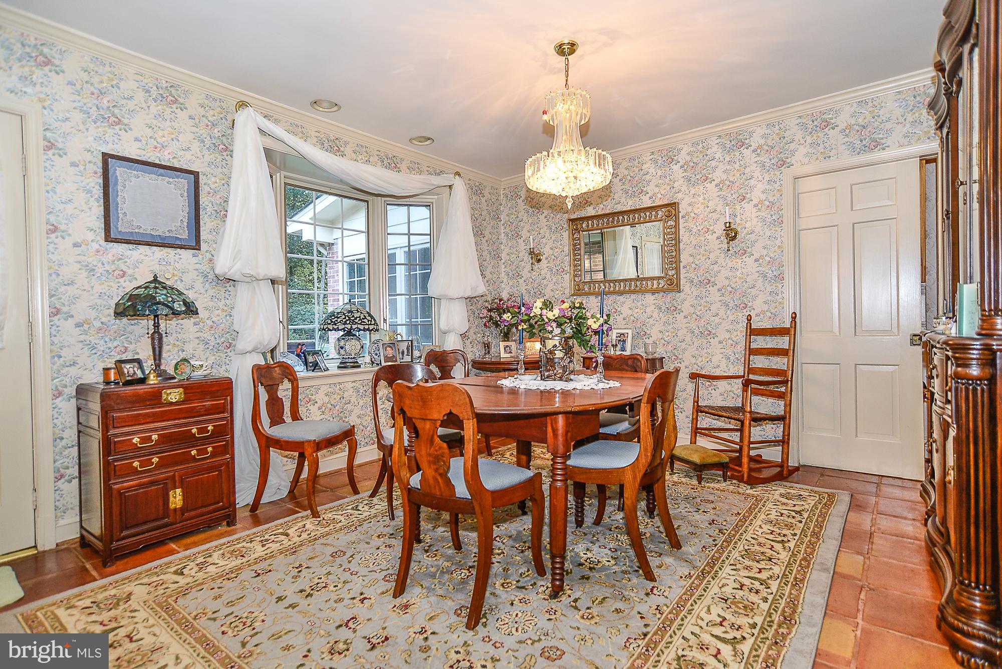 2511 Pinoak Lane Reston, VA 20191 - Photo 8 of 23 Dining Room