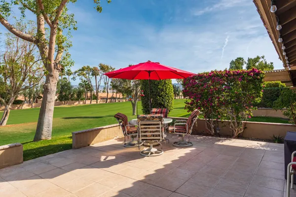 $375,000 | 77860 Woodhaven Drive North, Palm Desert, CA 92211