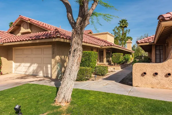 $375,000 | 77860 Woodhaven Drive North, Palm Desert, CA 92211