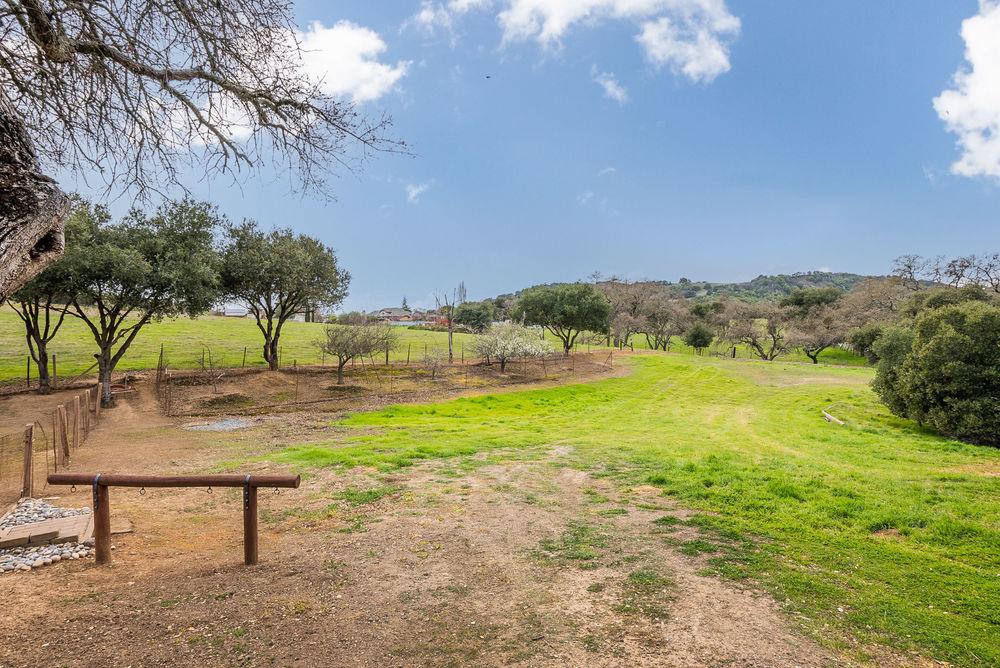 4550 Roop Road Gilroy, CA 95020 - Photo 63 of 91