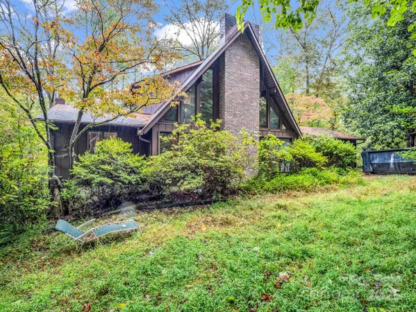 $470,000 | 421 Chickadee Lane, Brevard, NC 28712