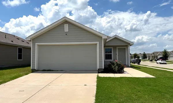 $1,899 | 5322 Longshadow Drive, Princeton, TX 75407