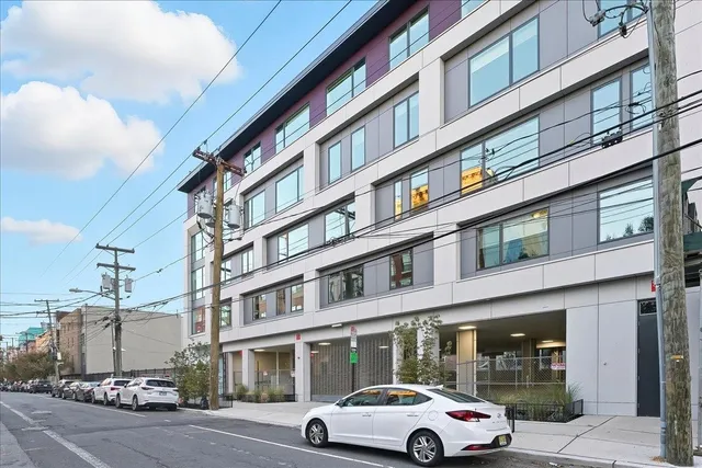 $3,600 | 303 Madison Street, Unit 408, Hoboken, NJ 07030