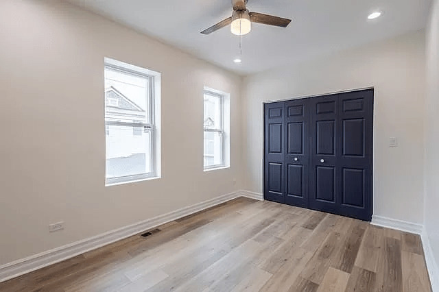 1013 West 18th Place Chicago, IL 60608 - Photo 11 of 49