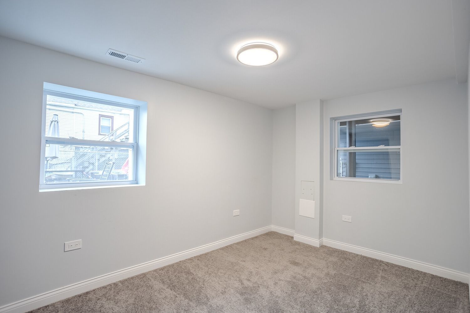 1013 West 18th Place Chicago, IL 60608 - Photo 27 of 49